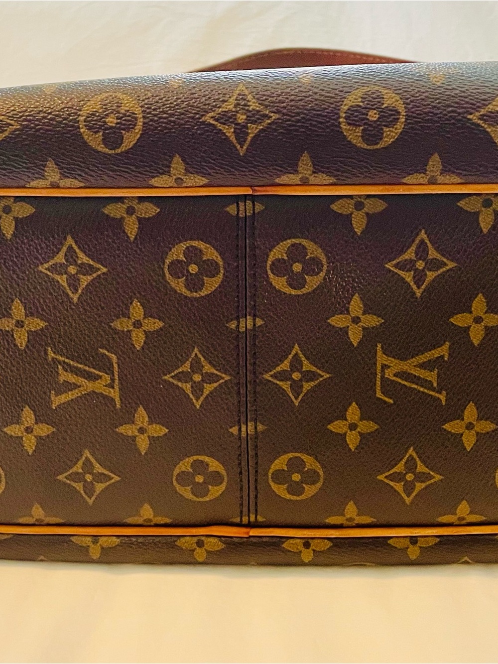 Louis Vuitton Monogram Galliera GM Shoulder Hobo Bag w/Receipt & Dust Bag - Picture 3 of 15